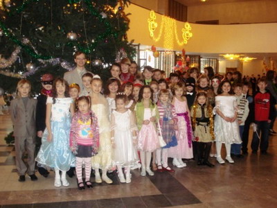 Талантливые дети города Шумерли побывали на «Президентской ёлке»